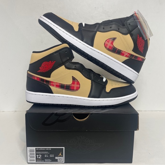 Nike Air Jordan 1 Retro Mid “Tartan Swoosh” 2022 - Picture 1 of 4